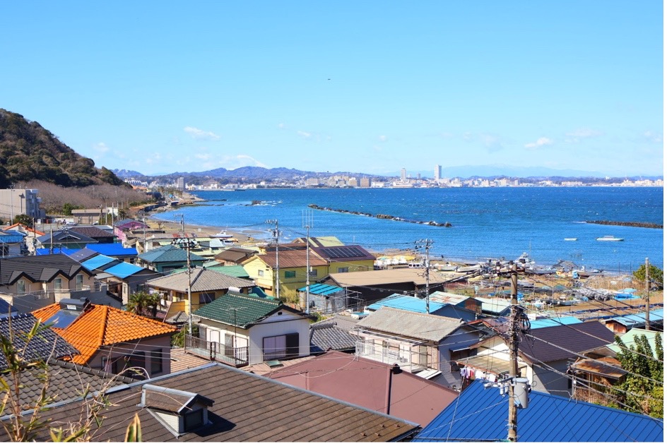 【検証】馬堀海岸駅〜横須賀美術館まで歩いてみた！消費できたカロリーは？