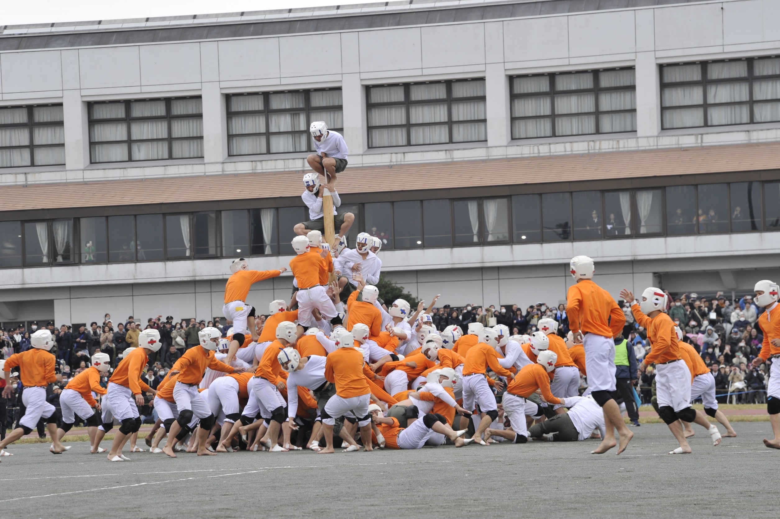 【実は1年がかり】「防衛大学校開校記念祭」が11/9（土）,10（日）に開催！【棒倒し、展示訓練、演劇！？】